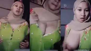 Bokep Hijab Daster Hijau Sange BebasINDO Becek