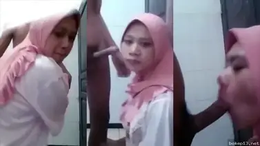 Bokep Hijab Sahabat Cantik Pertama Kali Ngemut Kontol Sampe Crott di Mulut