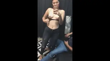 Cewek Cantik ML Ganas Memek Basah Ngentot Liar