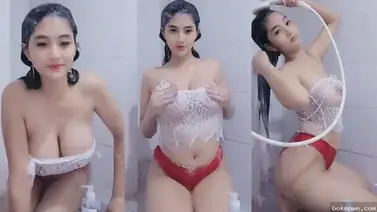 Gadis Cantik Ngocok Memek Banjir di Kamar Mandi Buat Pacar
