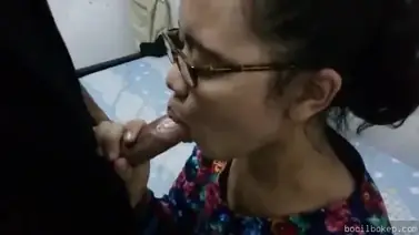 Ngentot adik sepupu yang baru gede penasaran banget